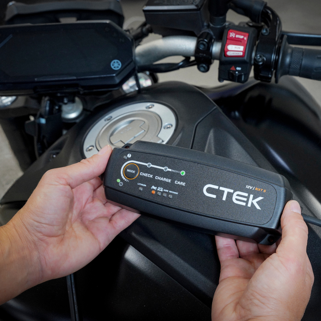 CTEK NXT 5 Smart Battery Charger