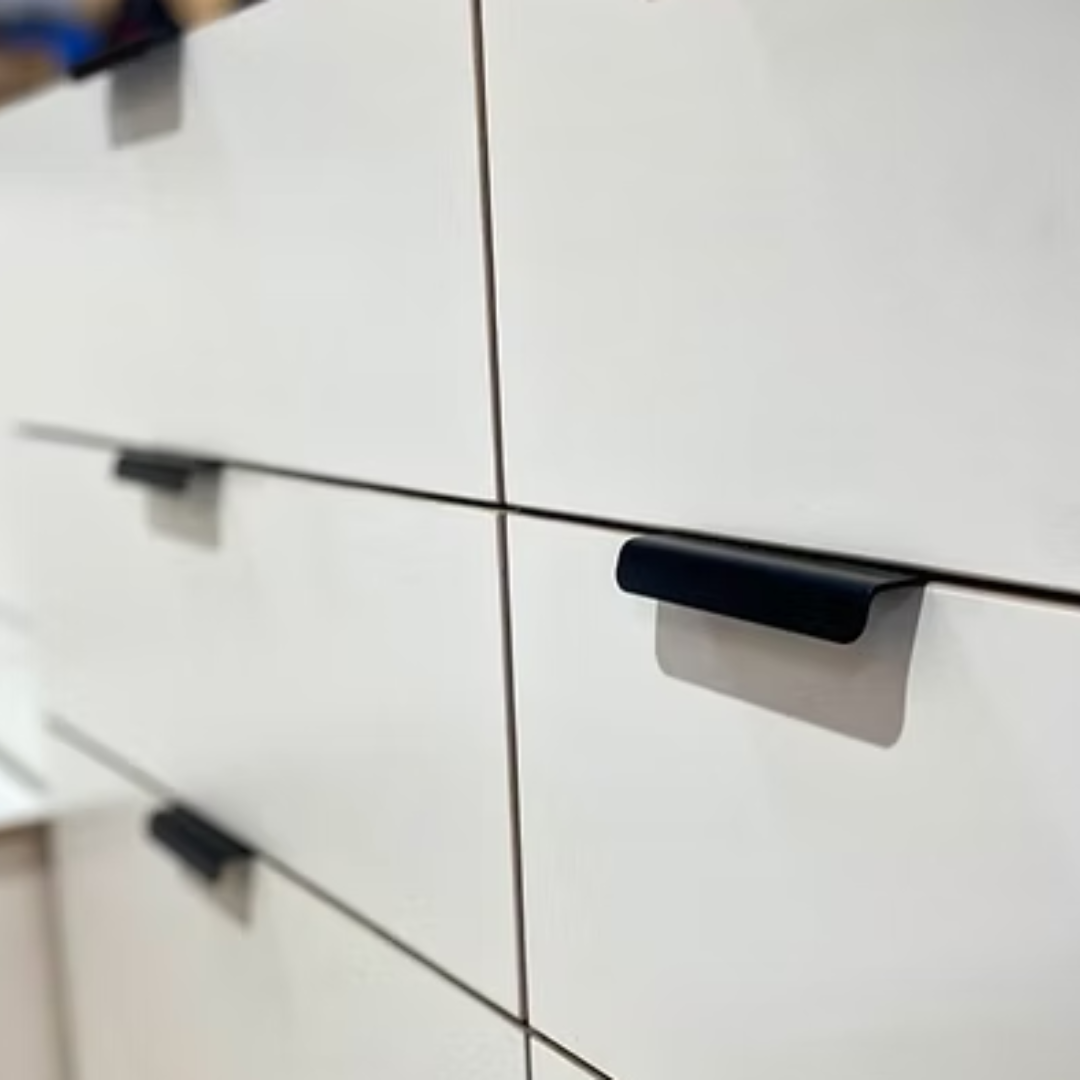 RV Labs Matte Black Locking Drawer & Cupboard Latch