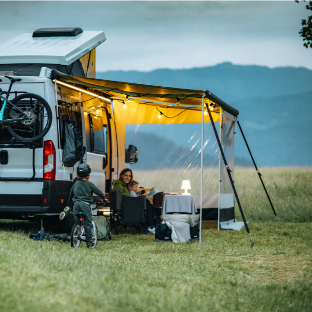 Thule Omnistor 5200 Awning