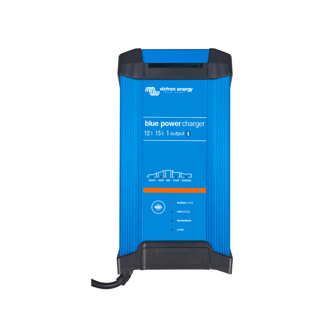 Victron Energy Blue Smart Ip22 12/15(1)