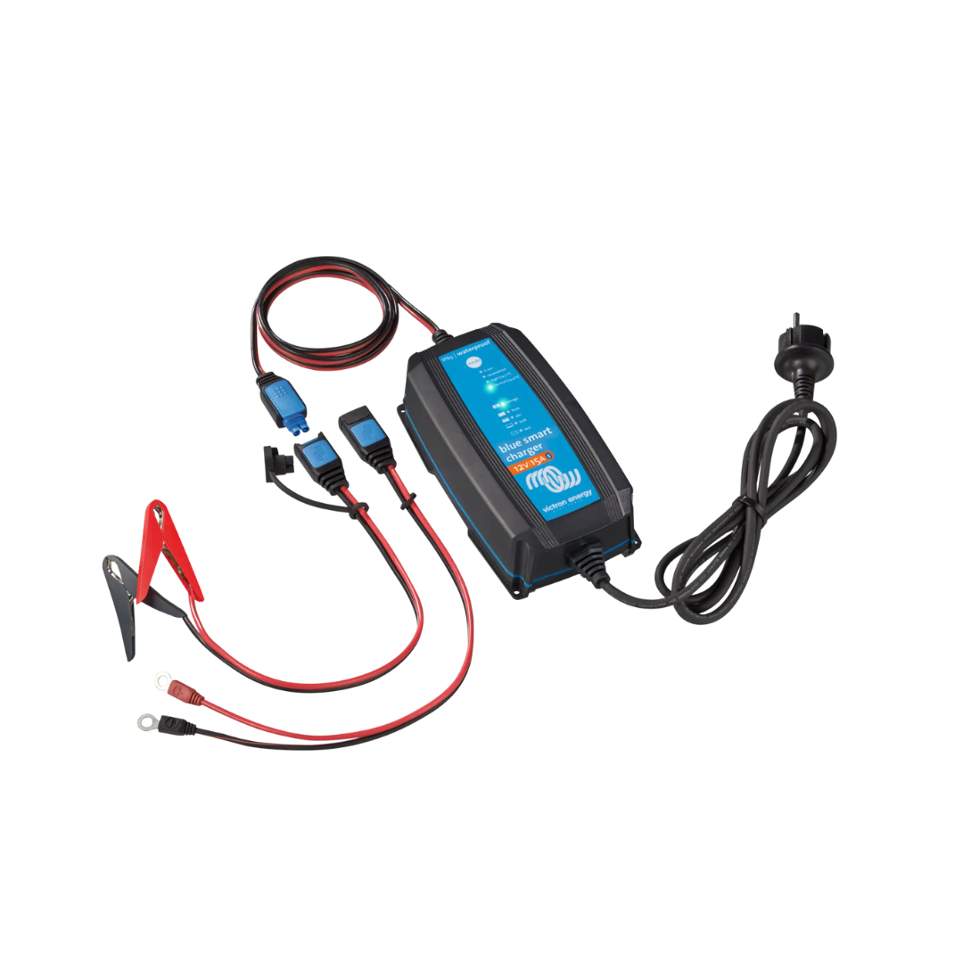 Victron BlueSmart IP65 Charger – 12V 15A (CEE Plug) – 1 output (BPC121531034R)